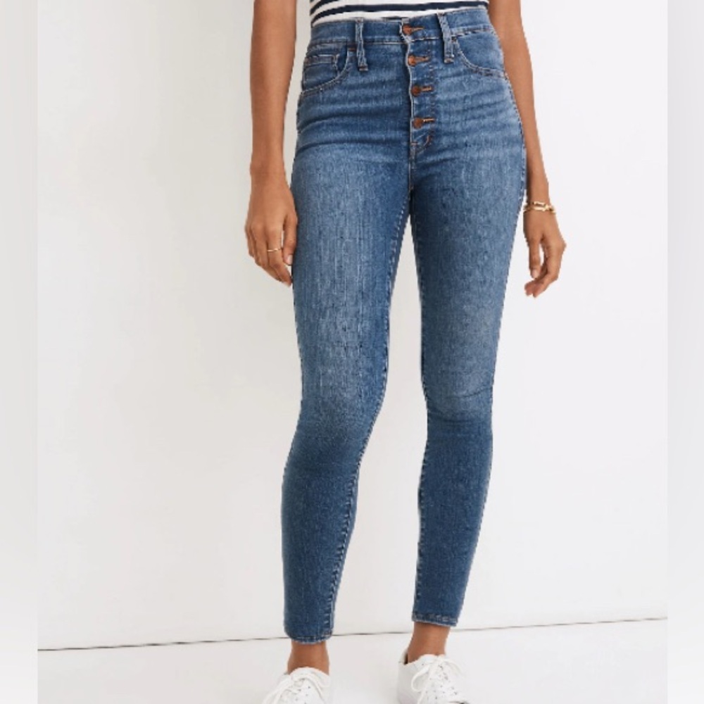 Madewell 10" High-Rise Roadtripper Supersoft Skinny Jeans in Monroe Wash